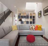 Boutique Stays - Somerset Terrace Townhouse in Richmond - eAccommodation
