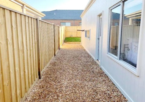 Brand New Home, 10 Mins To Beach, Torquay, Geelong, Deakin, Hospitals - eAccommodation 1