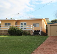 Brandis Beach House - eAccommodation