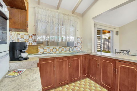 Break Away - eAccommodation 3