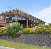 Bridairre Holiday Apartments - eAccommodation