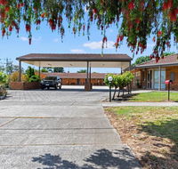 Broadford Sugarloaf Motel - eAccommodation