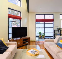 BROOKLYN Old Hat Factory Converted Warehouse - eAccommodation