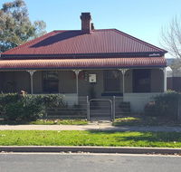 Browncoat Cottage Mudgee - eAccommodation
