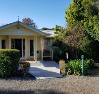 Camelot Cottages - eAccommodation