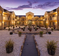 Canberra Parklands Central Apartment Hotel - eAccommodation