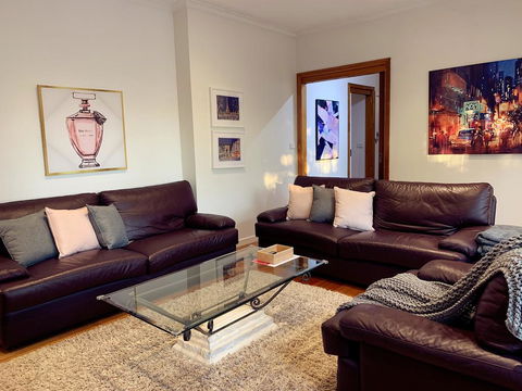 Capelink Lodge - eAccommodation 1