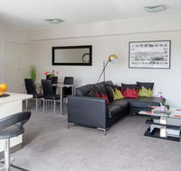 Central Park Boutique Apartment - eAccommodation