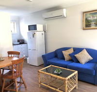 Charlie sweet home at Mornington Peninsula - eAccommodation