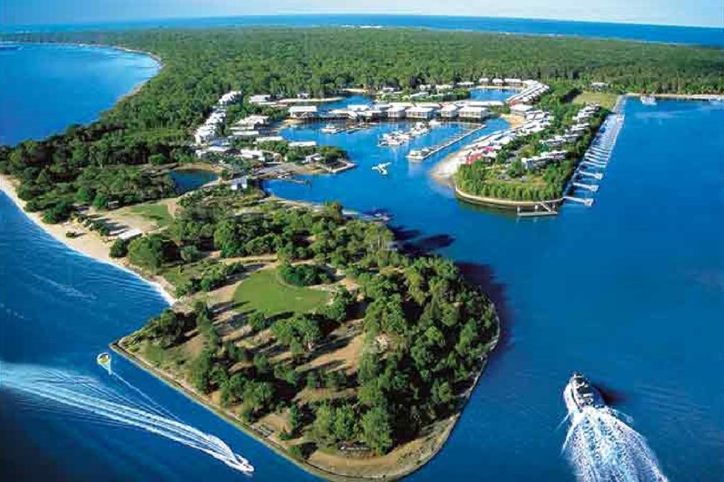 South Stradbroke QLD eAccommodation