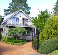 Cherry Cottage - Leura - eAccommodation