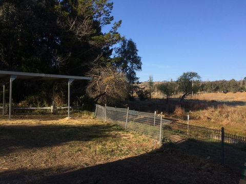 Cockatoo Corner - Armidale - eAccommodation 1