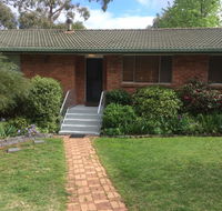 Cockatoo Corner - Armidale - eAccommodation