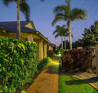 Comfort Inn  Suites Karratha - eAccommodation