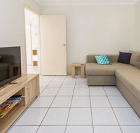 Comfy and Cosy ground floor unit - eAccommodation