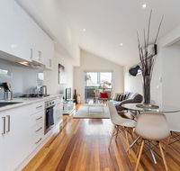 Complete Host Richmond Townhouse Collection - eAccommodation