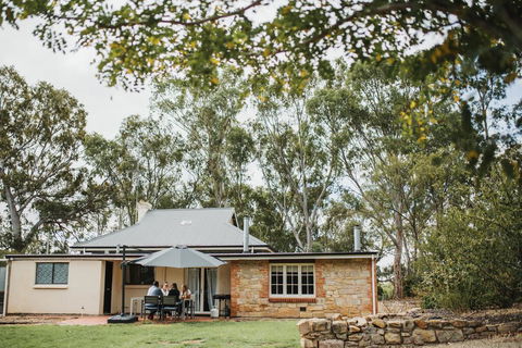 Cooke Cottage - eAccommodation 1