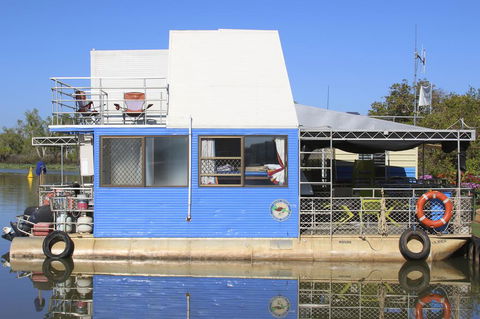 Corroboree Houseboats - eAccommodation 1