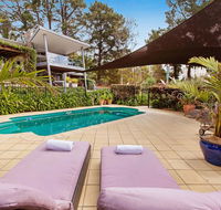 COUNTRY MEETS THE BAY - MOUNT ELIZA - eAccommodation