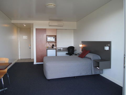 Country Roads Motor Inn Dysart - eAccommodation 0