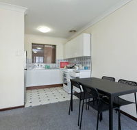 Cozy South Perth Unit next to Perth Zoo - eAccommodation