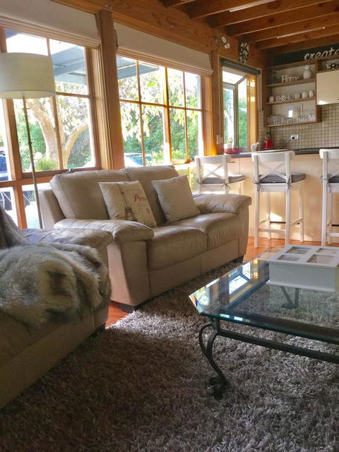 Cumquat Cottage - eAccommodation 3