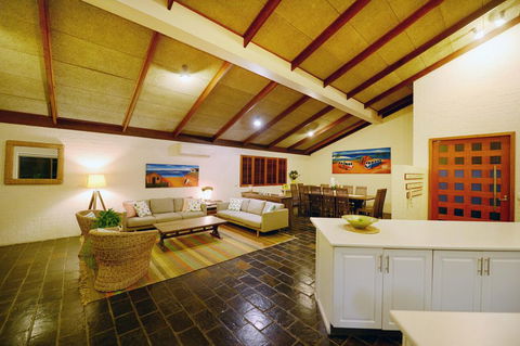 Diggers Beach Surf House - eAccommodation 3