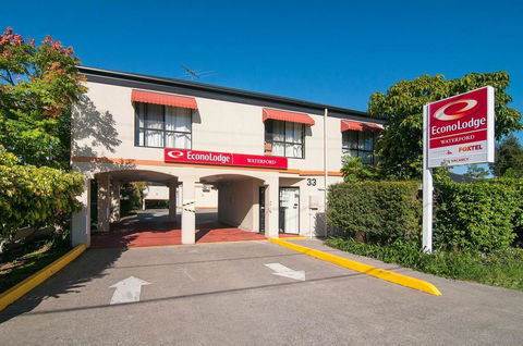 Econo Lodge Waterford - eAccommodation 0