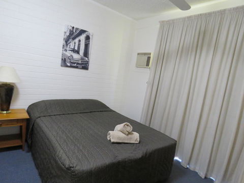 Emerald Gardens Motel & Apartments - eAccommodation 3