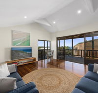 Emerald Seas Beach House - eAccommodation