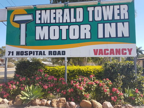 Emerald Tower Motor Inn - eAccommodation 0