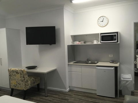 Escape On Lake - eAccommodation 1