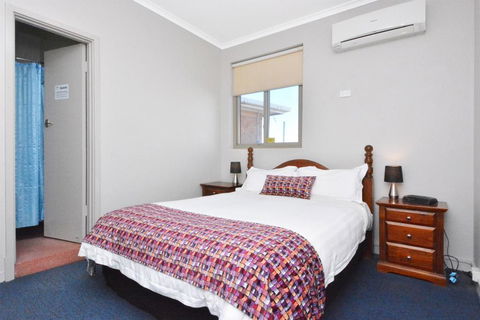Eyre Hotel - eAccommodation 0