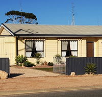 Fancy Moonta Bay - eAccommodation