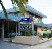 Golden Leaf Motel - eAccommodation