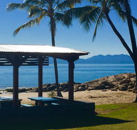 Golden Sands Beach House - eAccommodation