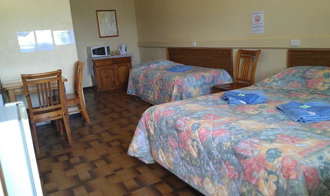 Goolgowi Highway Motel - eAccommodation 1