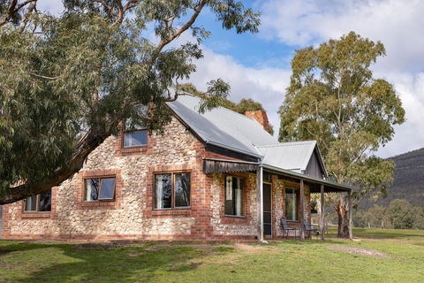 Grampians Pioneer Cottages - eAccommodation 3