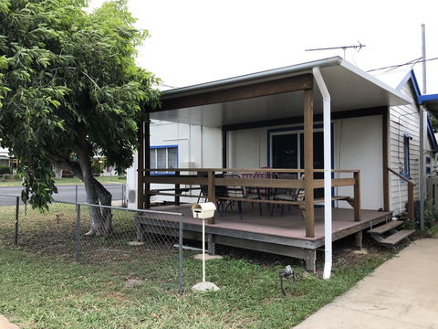 Gumby Gumby Cottage - eAccommodation 1