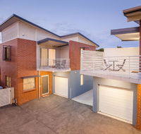 Hamilton on Everton - eAccommodation