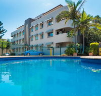 Hampton Court Apartments - eAccommodation