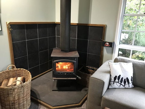 Hillside Bed And Breakfast - eAccommodation 1