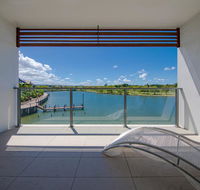 HomePlus - Lakeview Morden Townhouse - eAccommodation