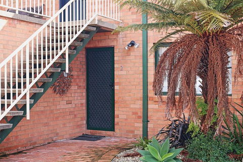 Jodi's Beach Retreat Eden - eAccommodation 3