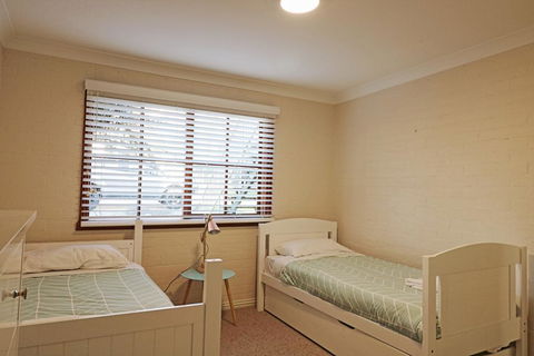 Jodi's Beach Retreat Eden - eAccommodation 2