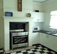 King Cottage - eAccommodation