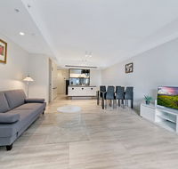 KOZYGURU HAYMARKET SYDNEY CITY VIEW 2 BED STUNNING APT NHA178-1206 - eAccommodation