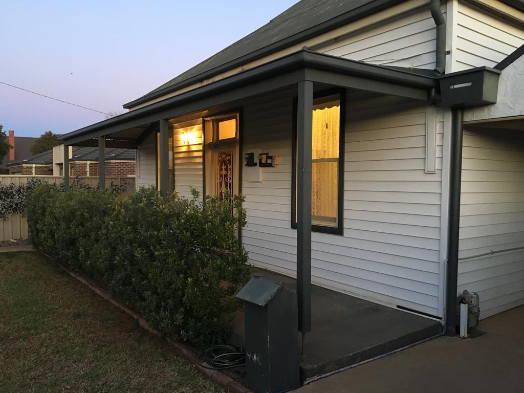Lancaster VIC eAccommodation