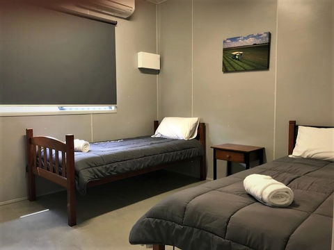 Lake Callide Retreat - eAccommodation 3