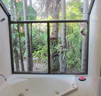 Lake Russell Luxury Retreat - eAccommodation